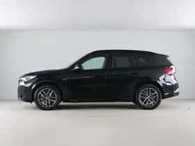 BMW iX1 (2026) thumbnail 12