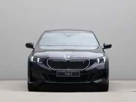 BMW i5 (2026) thumbnail 6