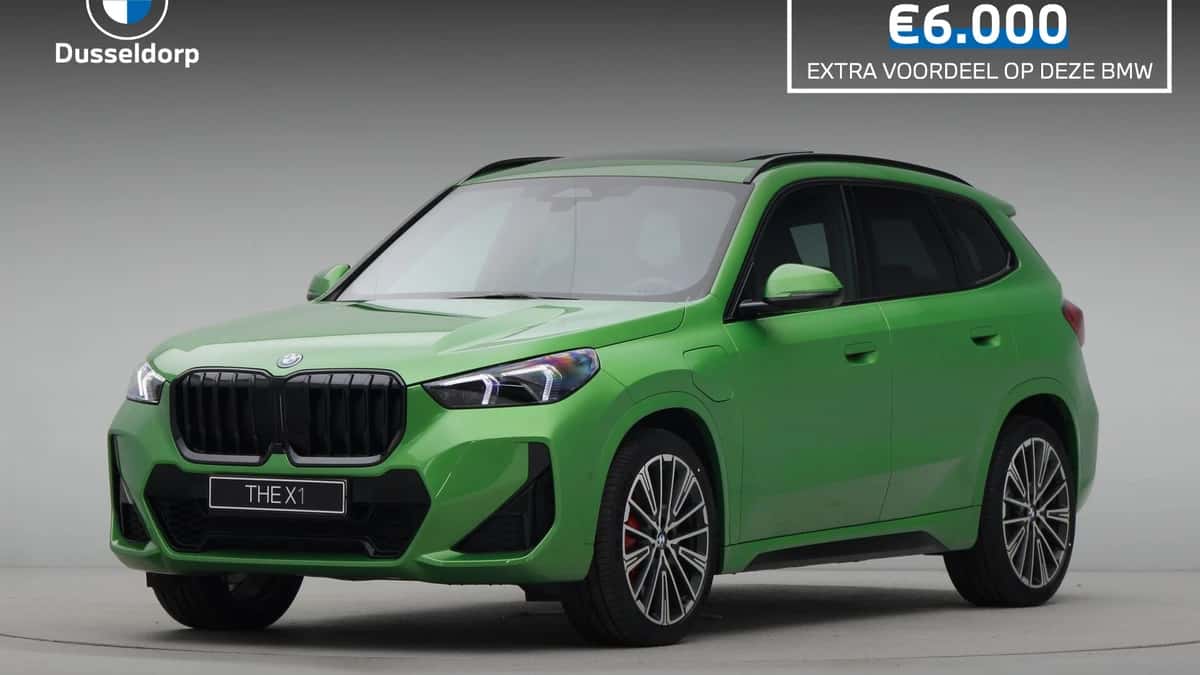 BMW X1 (2026) — foto 1