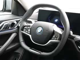 BMW i4 (2026) thumbnail 2
