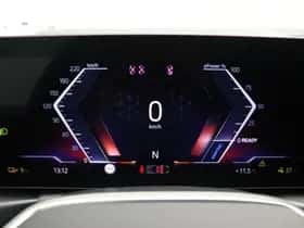 BMW i4 (2026) thumbnail 3