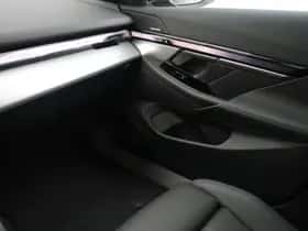 BMW i5 (2026) thumbnail 15
