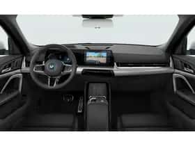BMW iX2 (2026) thumbnail 4