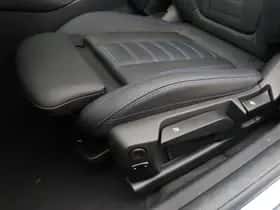 BMW i4 (2026) thumbnail 16