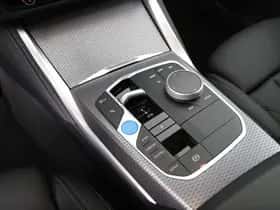 BMW i4 (2026) thumbnail 17