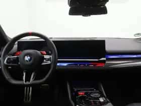 BMW M5 (2025) thumbnail 14