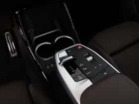 BMW iX2 (2025) thumbnail 17