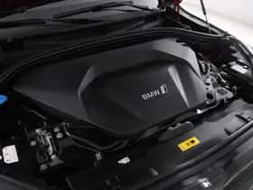 BMW iX2 (2025) thumbnail 4