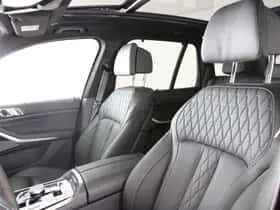 BMW X5 (2025) thumbnail 5