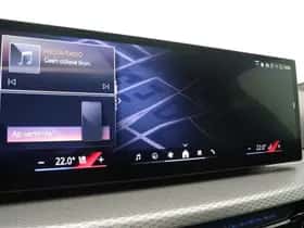 BMW i4 (2026) thumbnail 24