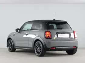 MINI Electric (2022) thumbnail 11