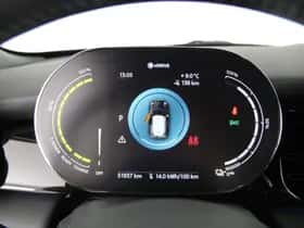 MINI Electric (2022) thumbnail 3