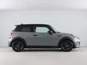MINI Electric (2022) thumbnail 8
