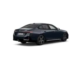 BMW i5 (2026) thumbnail 2