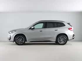 BMW iX1 (2026) thumbnail 12