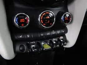 MINI Electric (2021) thumbnail 14