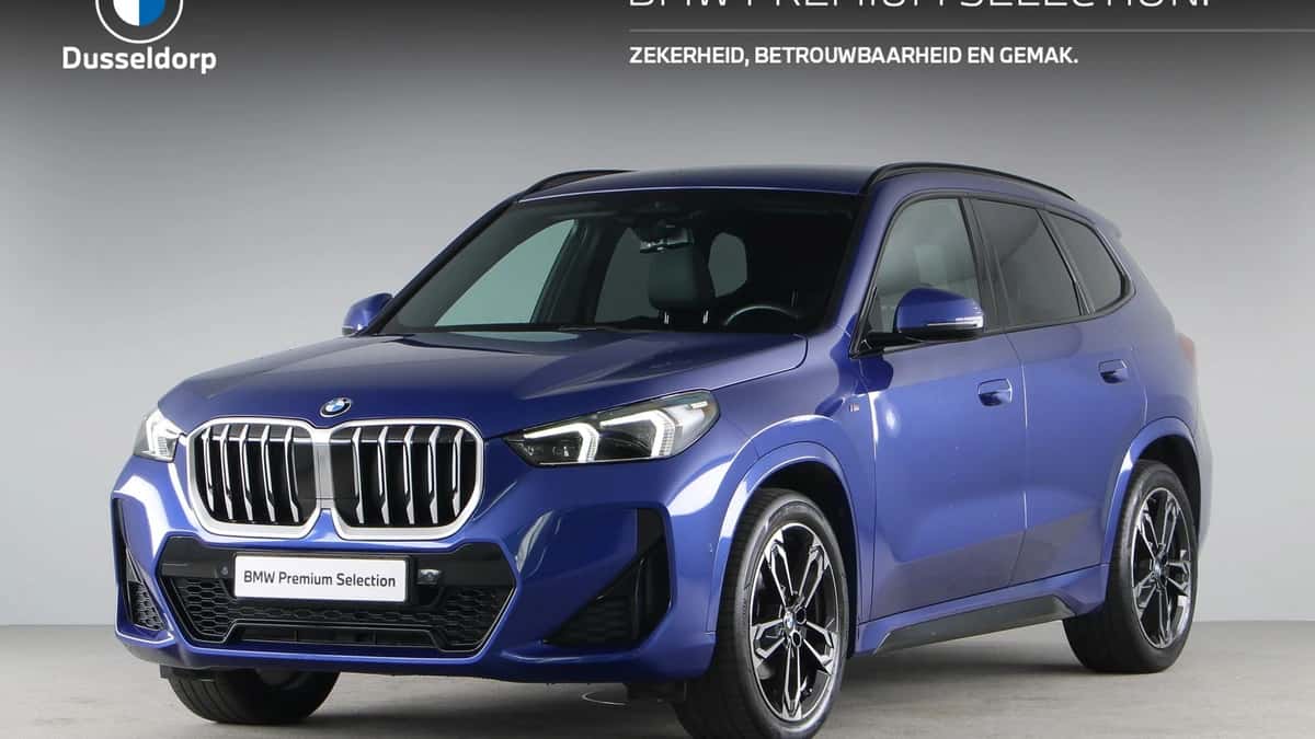 BMW X1 (2023) — foto 1