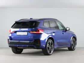 BMW X1 (2023) thumbnail 9