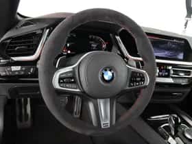 BMW Z4 (2026) thumbnail 3