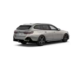 BMW i5 (2026) thumbnail 2