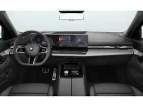BMW i5 (2026) thumbnail 4
