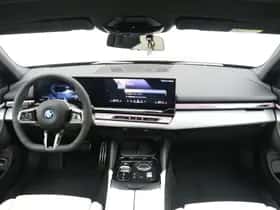 BMW i5 (2026) thumbnail 13