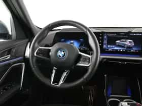 BMW X1 (2025) thumbnail 2