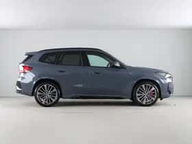 BMW X1 (2025) thumbnail 8