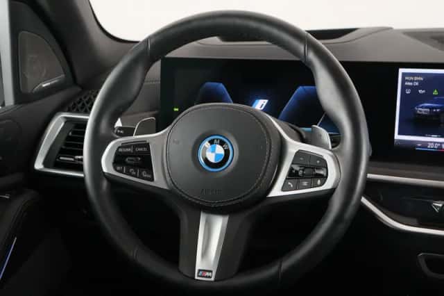 BMW X5 (2025) thumbnail 2