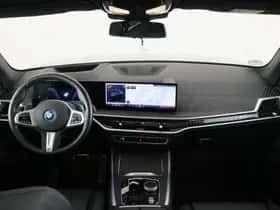 BMW X5 (2025) thumbnail 14
