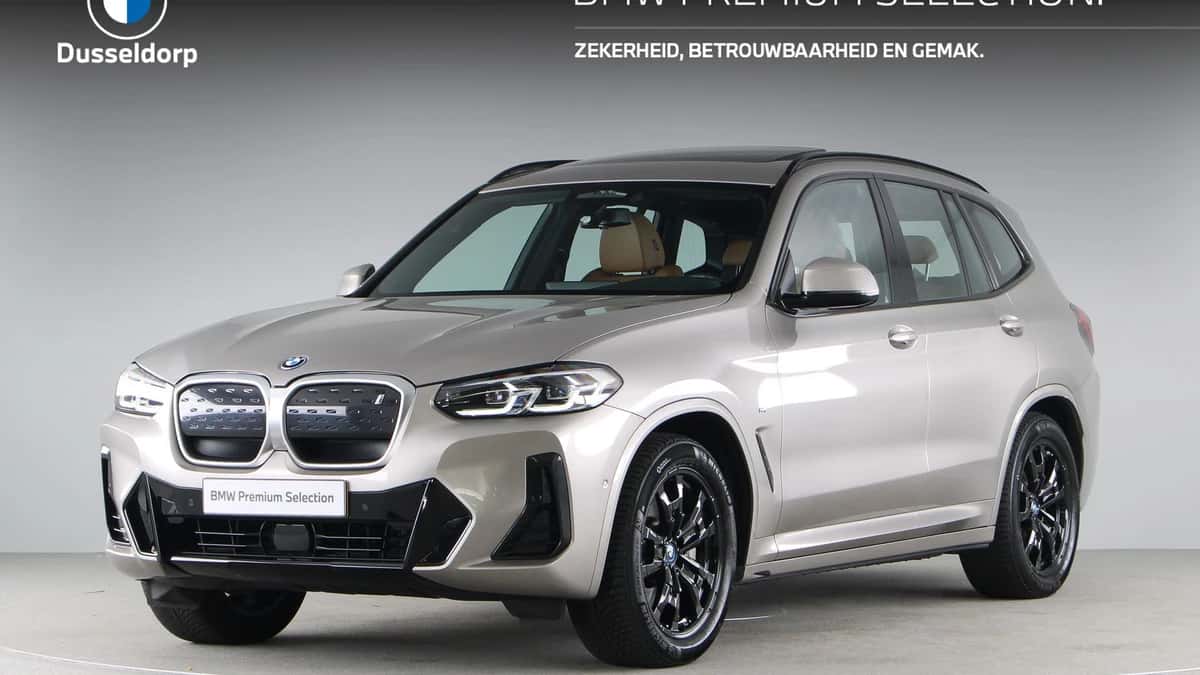 BMW iX3 (2022) — foto 1