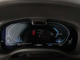 BMW iX3 (2022) thumbnail 3