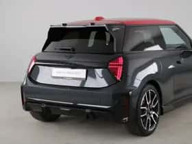 MINI Cooper (2024) thumbnail 19