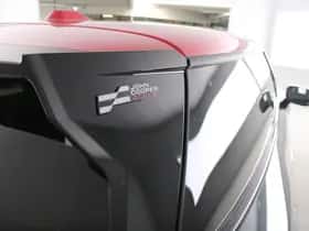 MINI Cooper (2024) thumbnail 24