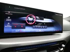 BMW i4 (2026) thumbnail 14