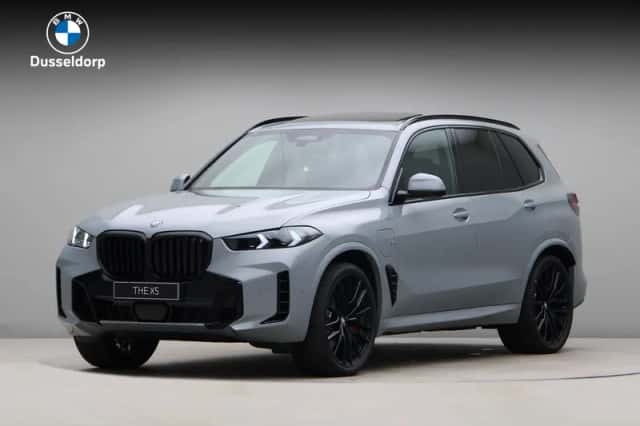 BMW X5 (2026) thumbnail 1