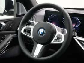 BMW X5 (2026) thumbnail 2