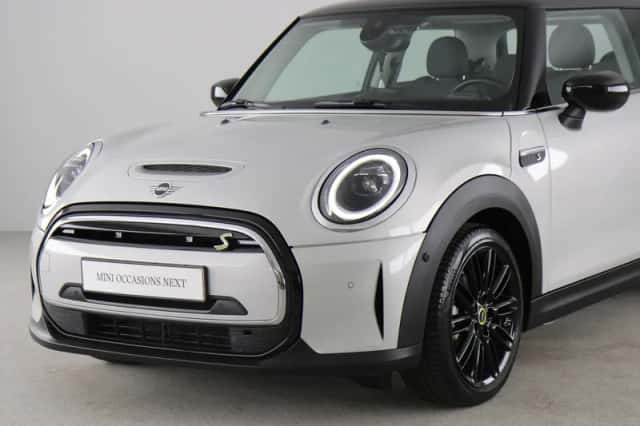 MINI Electric (2022) thumbnail 20