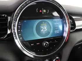 MINI Electric (2022) thumbnail 21