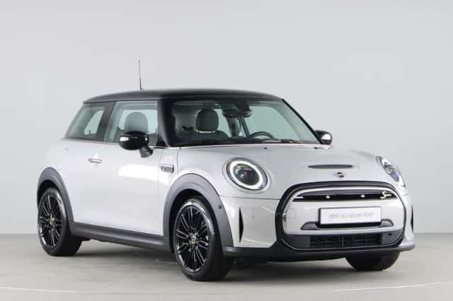 MINI Electric (2022) thumbnail 7