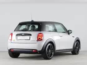 MINI Electric (2022) thumbnail 9