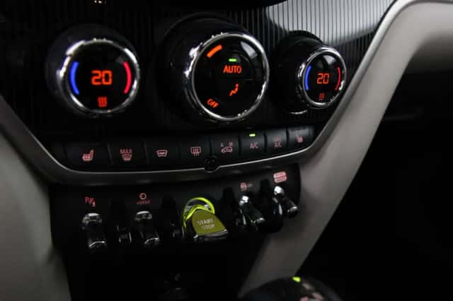 MINI Countryman (2021) thumbnail 15