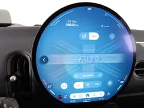 MINI Cooper (2026) thumbnail 15
