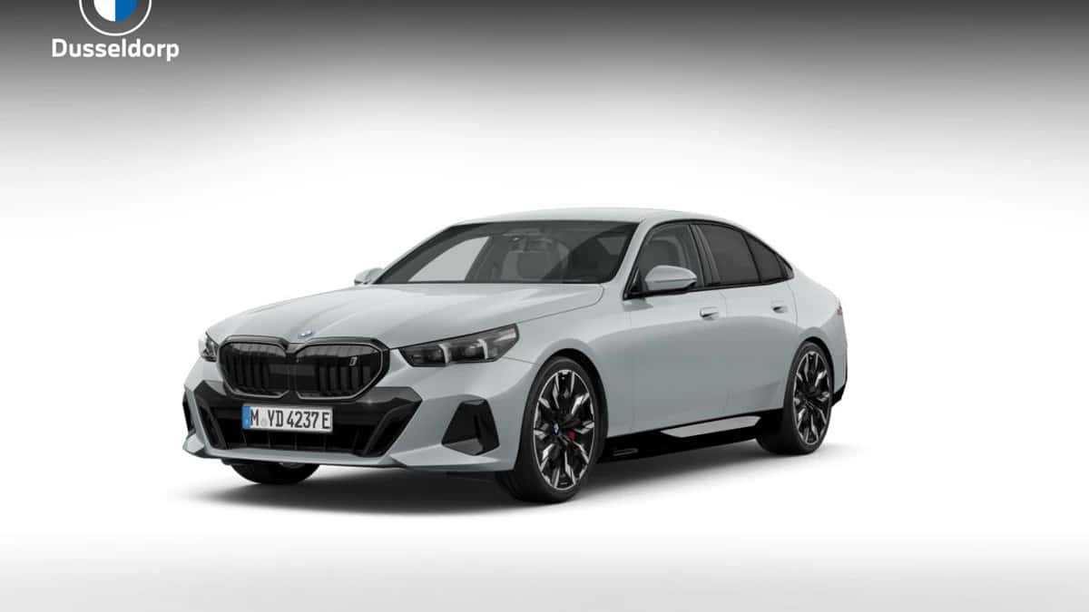 BMW i5 (2026) — foto 1