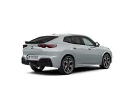 BMW iX2 (2026) thumbnail 2