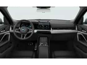BMW iX2 (2026) thumbnail 4