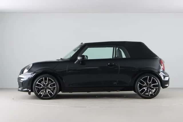 MINI Cabrio (2026) thumbnail 19