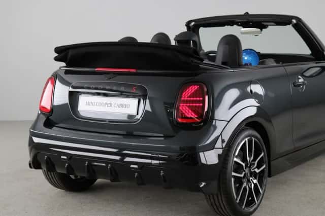 MINI Cabrio (2026) thumbnail 27