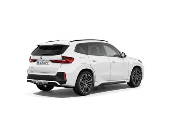 BMW iX1 (2026) thumbnail 2
