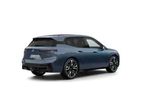 BMW iX (2026) thumbnail 2
